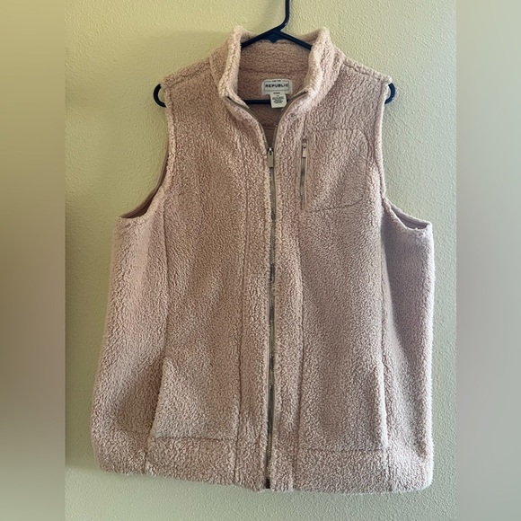 For The Republic Athlesiure‎ Preppy Sherpa Vest Full Zip Light Pink Women's 1X - Picture 1 of 10